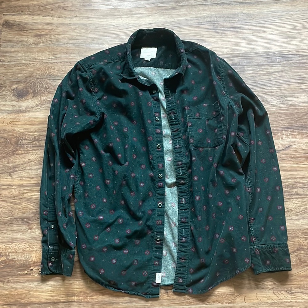 American Eagle Corduroy Button Up